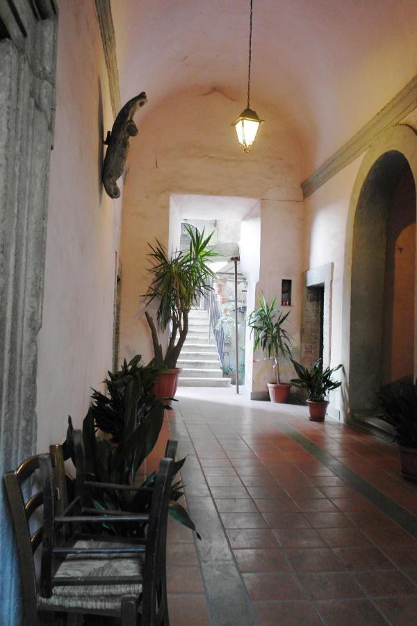 Appartement La Casa Del Sole à Caprarola Extérieur photo