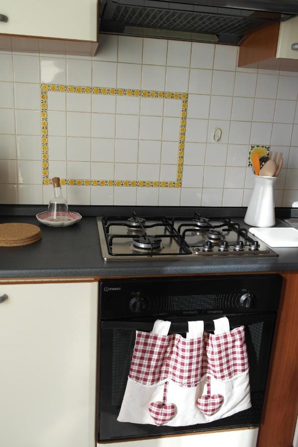 Appartement La Casa Del Sole à Caprarola Extérieur photo